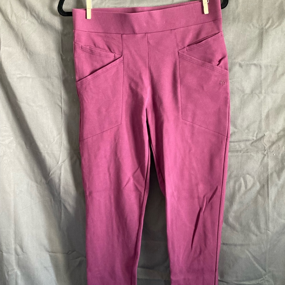 Betabrand journey pants in Sangria  NWT